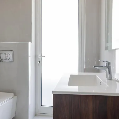 C'est La Vie Boutik Swieqi Hotel