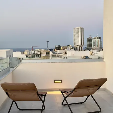 C'est La Vie Boutik Swieqi Hotel