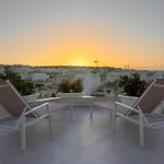C'est La Vie Boutik Swieqi 4*