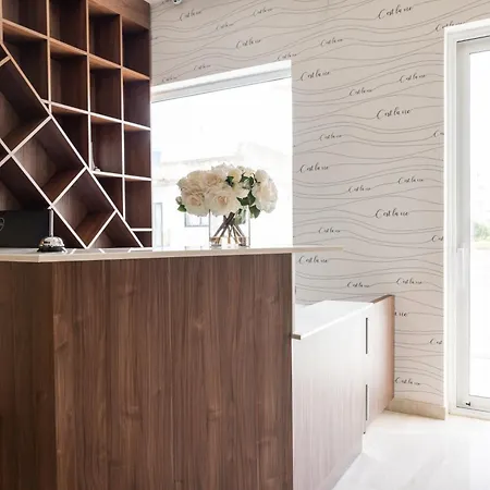 C'est La Vie Boutik Swieqi Hotel Is-Swieqi