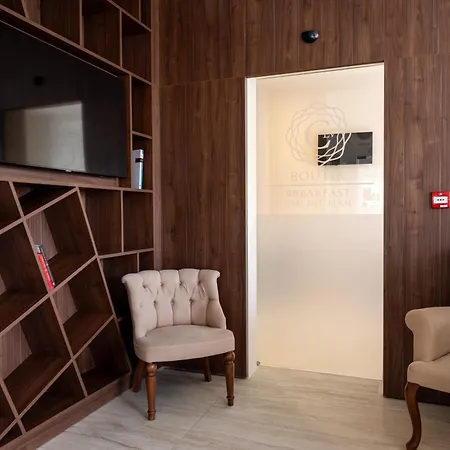 C'est La Vie Boutik Swieqi 4*