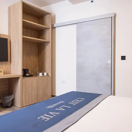 C'est La Vie Boutik Swieqi Hotel Is-Swieqi