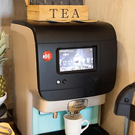 C'est La Vie Boutik Swieqi 4* Is-Swieqi