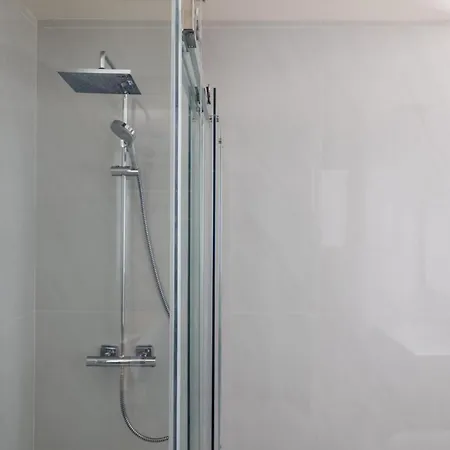 C'est La Vie Boutik Swieqi 4* Is-Swieqi