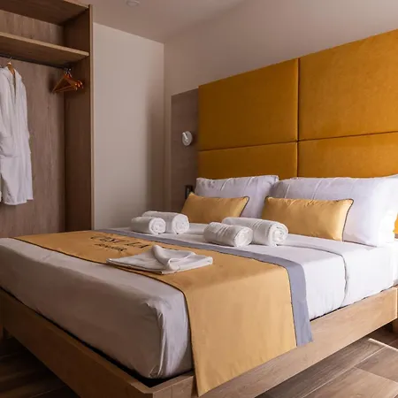 C'est La Vie Boutik Swieqi Hotel 4*