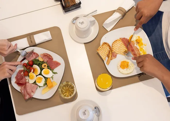 C'est La Vie Boutik Swieqi Hotel Is-Swieqi