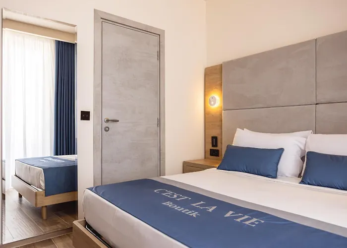 C'est La Vie Boutik Swieqi Otel Is-Swieqi