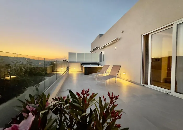 C'est La Vie Boutik Swieqi 4*