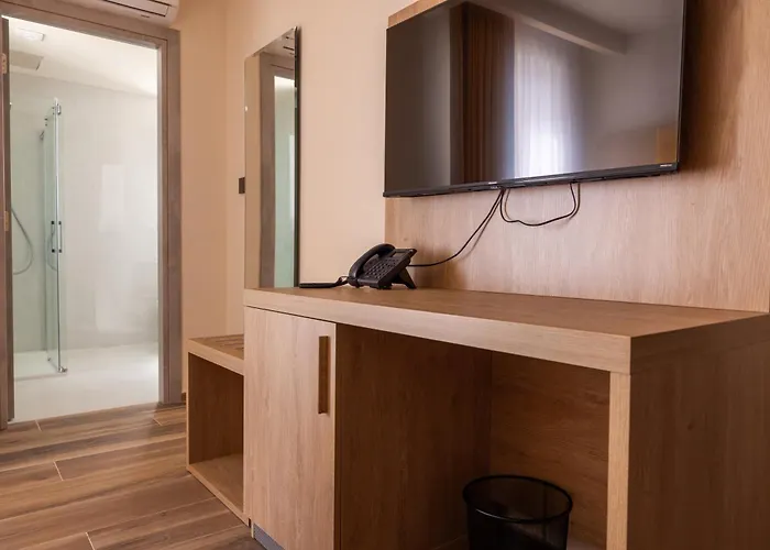 C'est La Vie Boutik Swieqi Hotel 4*